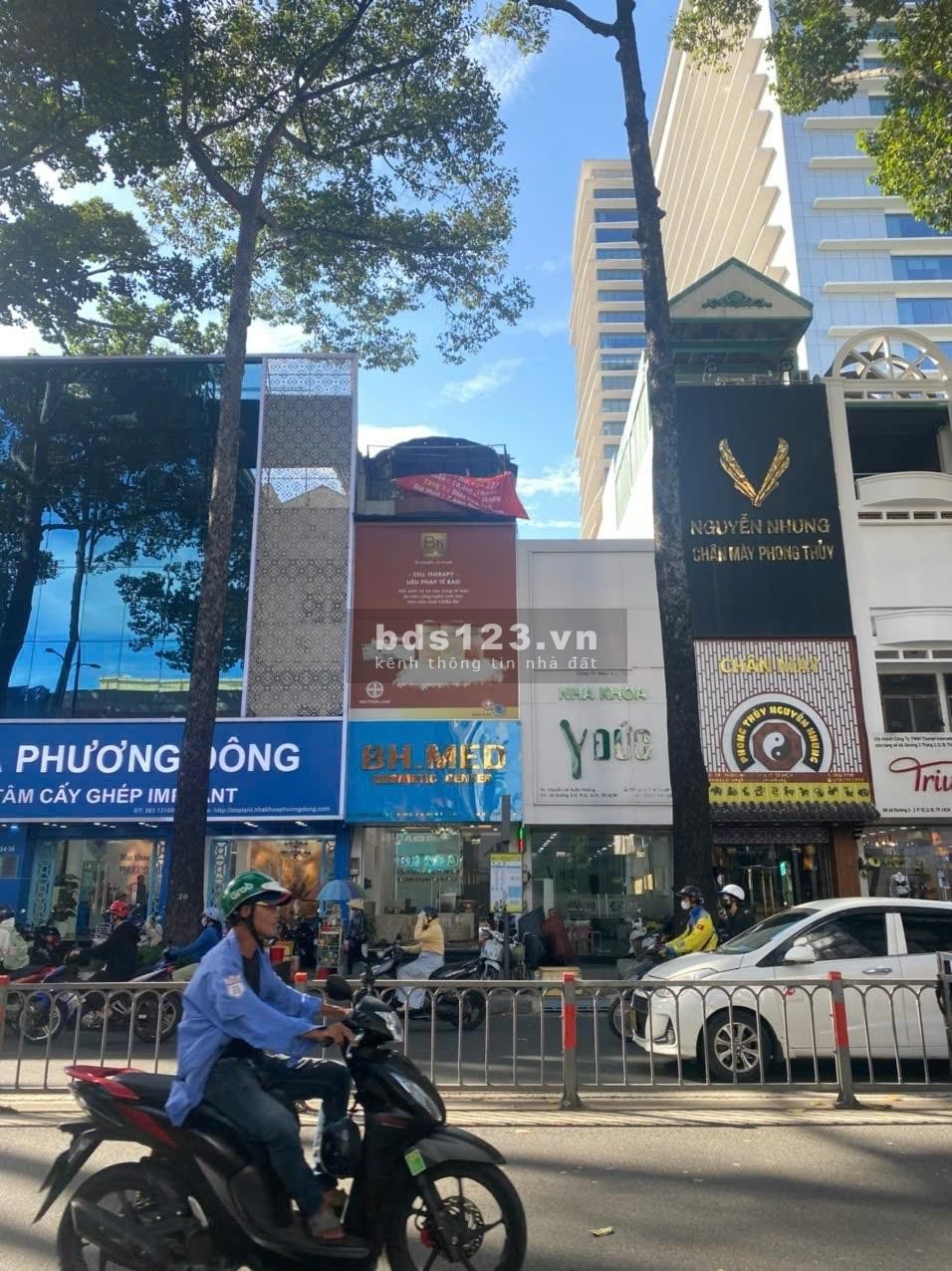 *QUẬN 5_Mặt Tiền Đẹp,Đoạn 2 Chiều Trần Hưng ĐạoNguyễn Tri Phương,5 Tầng (4,2X20)