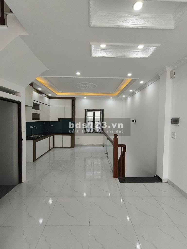 Hoa hậu Thanh Trì!! 4 ngủ, gara ô tô, đường thông tứ tung