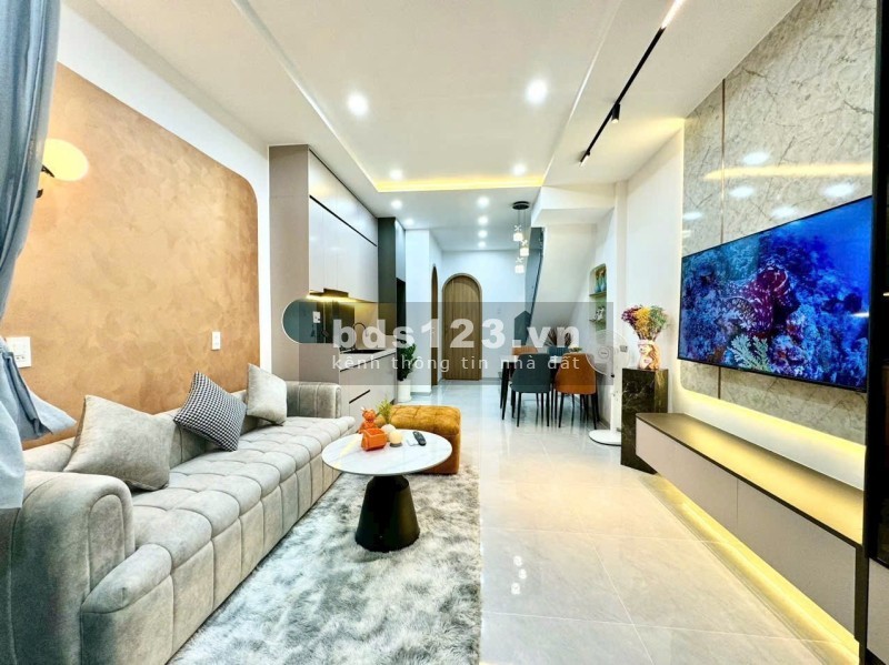 Bán Nhà Mới Đón Tết Ngay Phan Đăng Lưu Bình Thạnh 3PN Giá chỉ 5.x Tỷ