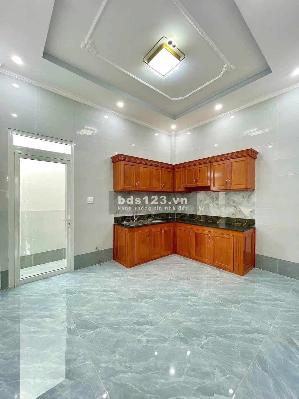 Chính chủ bán gấp nhà ngay đường DT743 An Phú - Thuận An BD