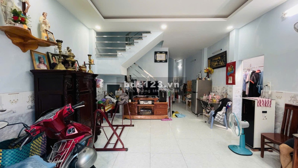 Nguyễn Văn Khối P11 Gò Vấp - HXH thông - 61M2 - 3 Tầng - 6PN - Chưa tới 100TR/M2