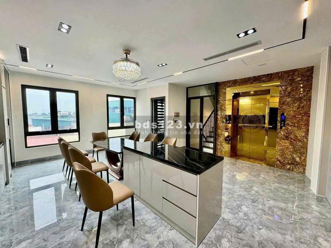 Hàm Nghi 36m26 tầng, Thang máy, ô tô, 4 ngủ đón Tết, giá 8.9 tỷ