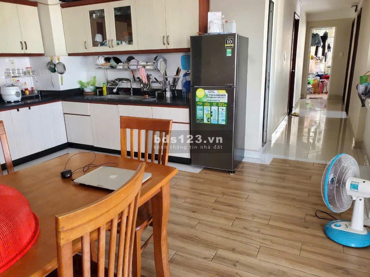 Chung cư Ruby Garden, Nguyễn Sỹ Sách, P15, TB, 134m2, 3PN, 3WC. 15tr/tháng.