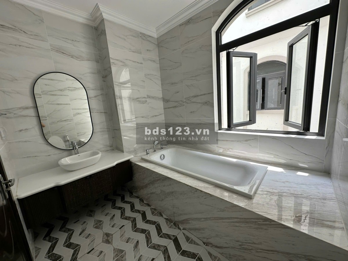 Siêu phẩm Shophouse Sao Biển giá cắt lỗ RẺ nhất Vinhomes OCean Park 2