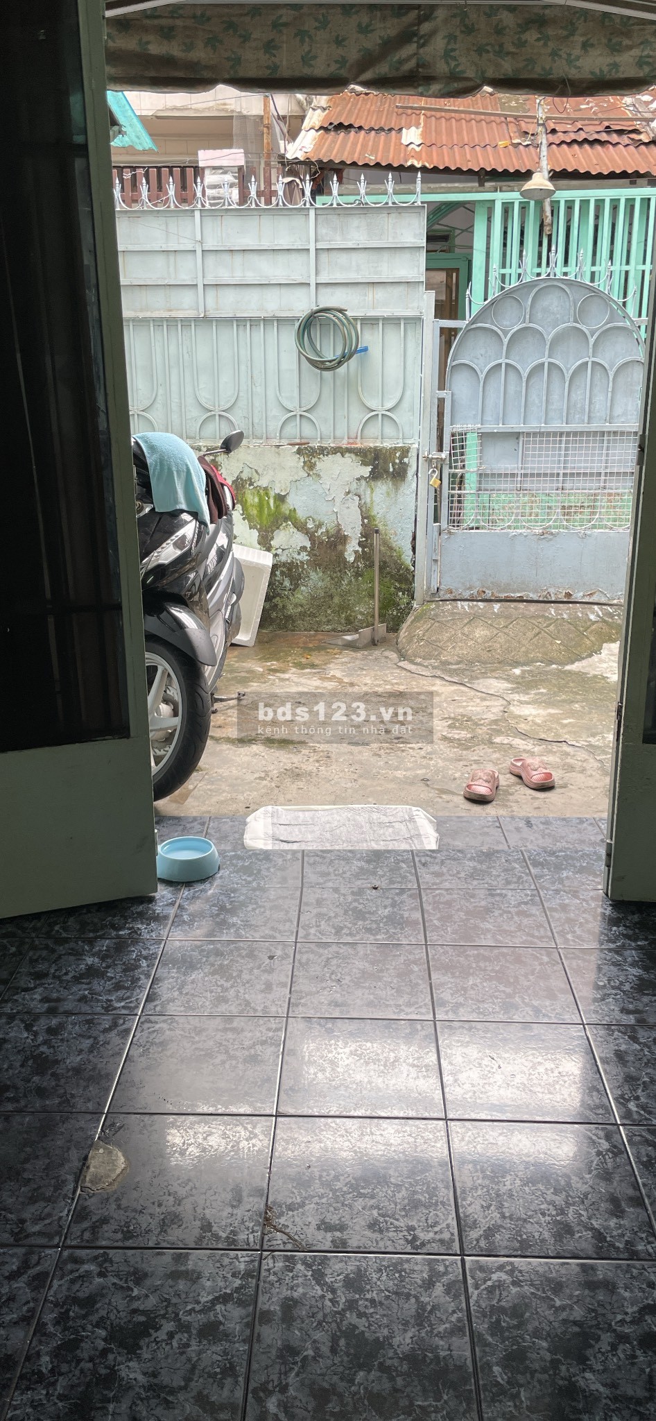 Nhà hẻm A105/11 Nguyễn Thần Hiến P18 Q4