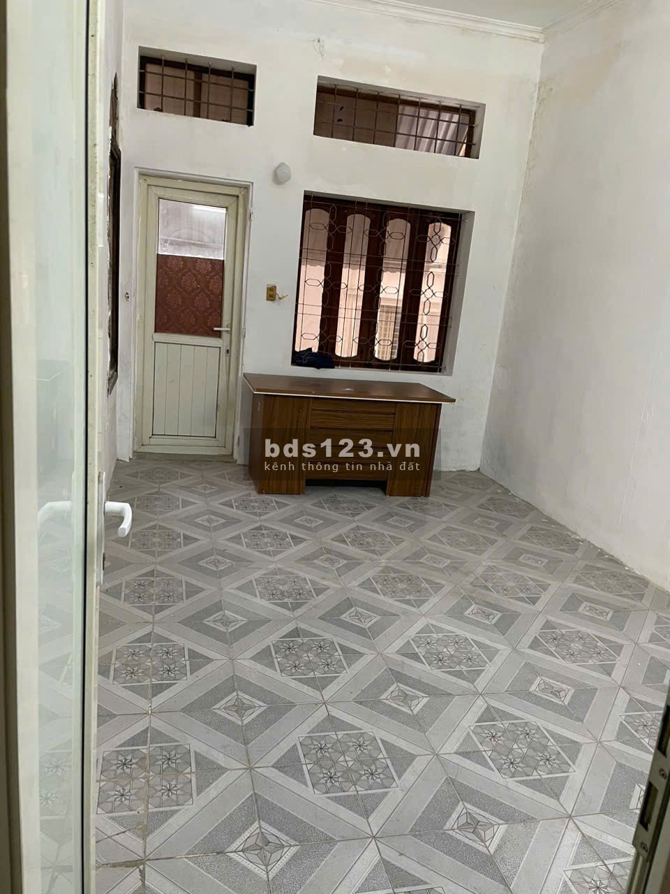 Cho thuê nhà nguyên căn ngõ 254 Tam Trinh, Yên Sở, 40M2, 4 Tầng, 5 ngủ, 8 triệu