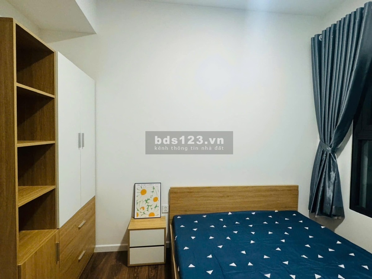 C/c Phúc Yên, phường 15,Tân Bình: 95m2, 2p ngủ, Nội thất đủ, 12tr/th