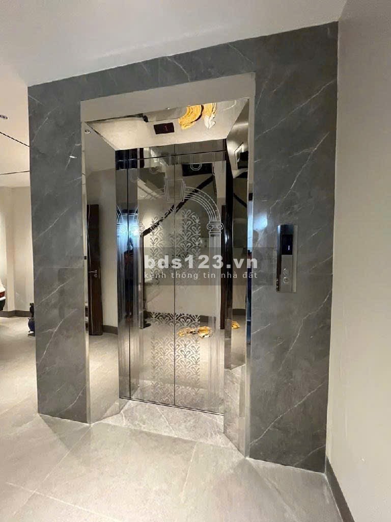 Bán nhà tái định cư Xóm Lò. 55m2. Mặt tiền 6m. 7 tầng thang máy mới kính coong. Chỉ hơn 14 tỷ
