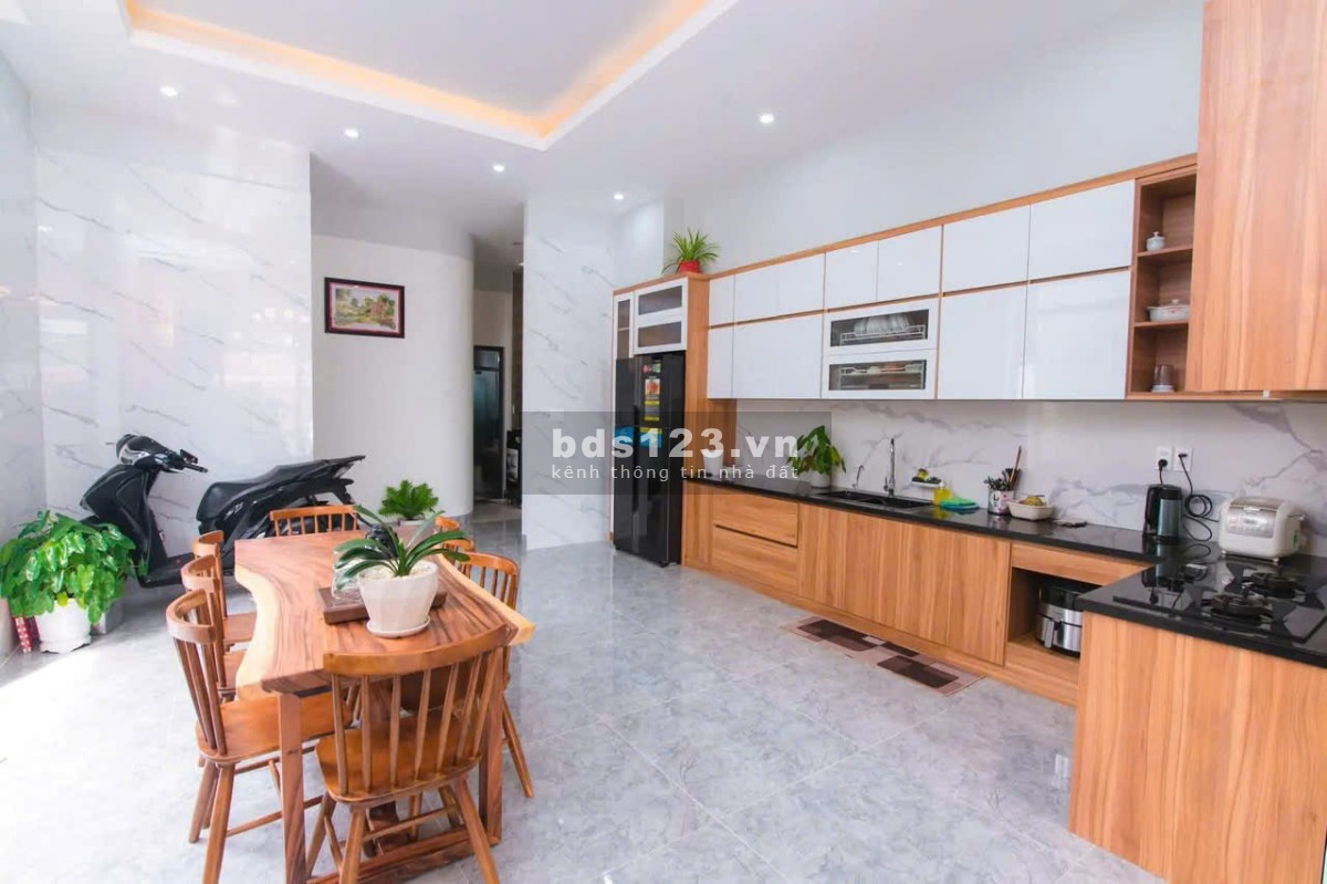 Chính chủ kẹt tiền cần bán gấp kịp Tết, 1 trệt 1 lầu 4,5x16m, diện tích 72m2