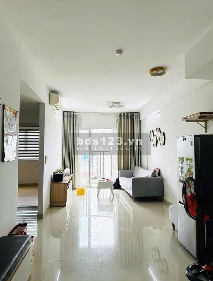Cho thuê chung cư Carillon 5, Tân Phú, 74m2, 2PN, 2WC, Nội thất, 10tr/tháng.