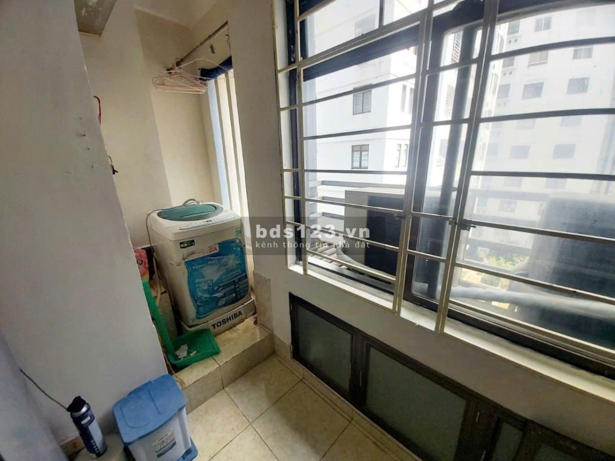 Chung cư 10A Trần Nhật Duật, Tân Định, Q1: 69m2, 1PN, nội thất 10tr