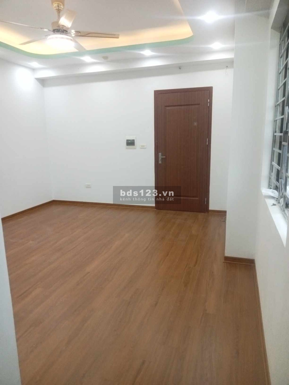 Bán căn hộ toà CT8 khu đô thị đại thanh 45M - 1PN - 1VS, căn góc 2 mặt thoáng, SĐCC