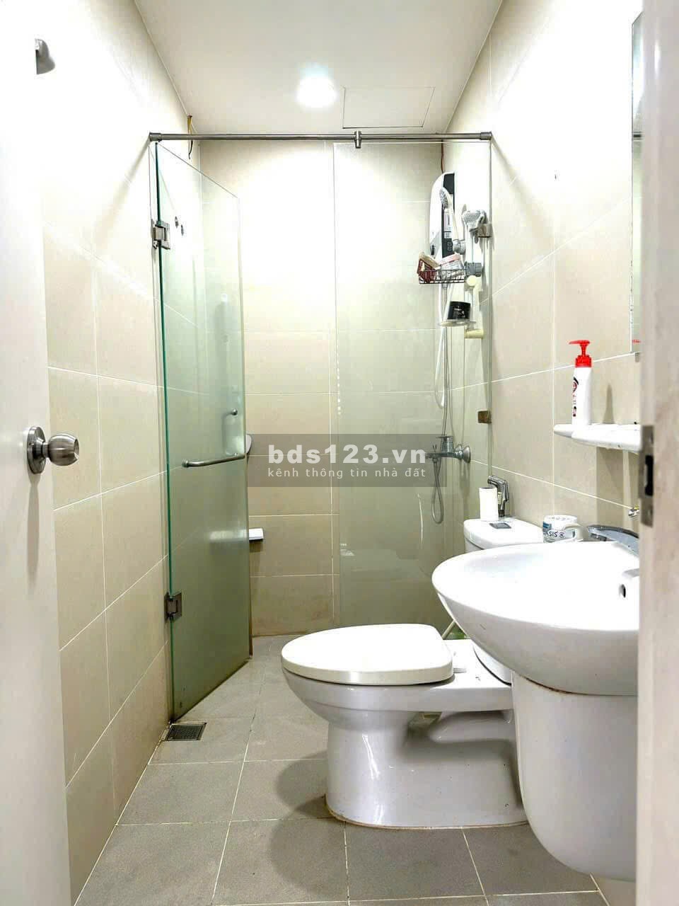 Cho thuê chung cư Carillon 5, Tân Phú, 74m2, 2PN, 2WC, Nội thất, 10tr/tháng.