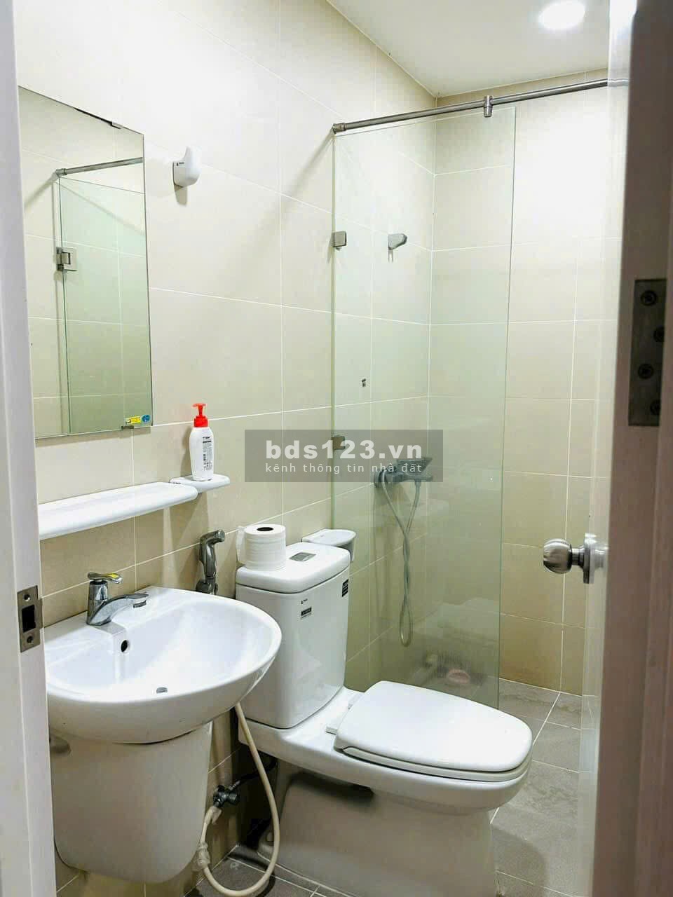 Cho thuê chung cư Carillon 5, Tân Phú, 74m2, 2PN, 2WC, Nội thất, 10tr/tháng.