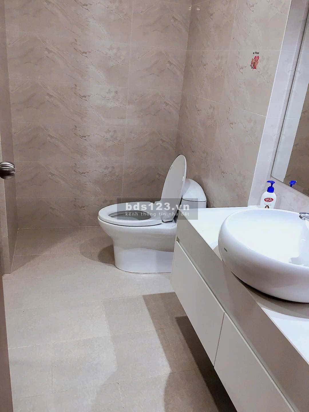 Chính chủ(ko MG)cho thuê vinhomes Gardenia 2pn, 76m2