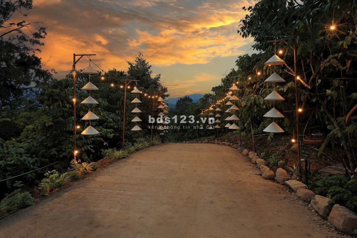 Đất 1000m2 tại Aman Blao có suối tự nhiên bao quanh, cư dân hiện hữu, an ninh 24/7, SHR