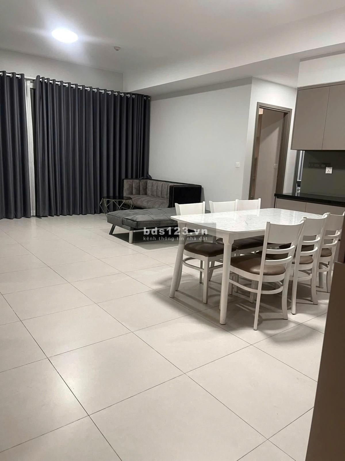 Melody, 869 Âu cơ, Tân Sơn Nhì, Tân Phú: 85m2,2p ngủ, 2wc, NT, 12,5tr/th