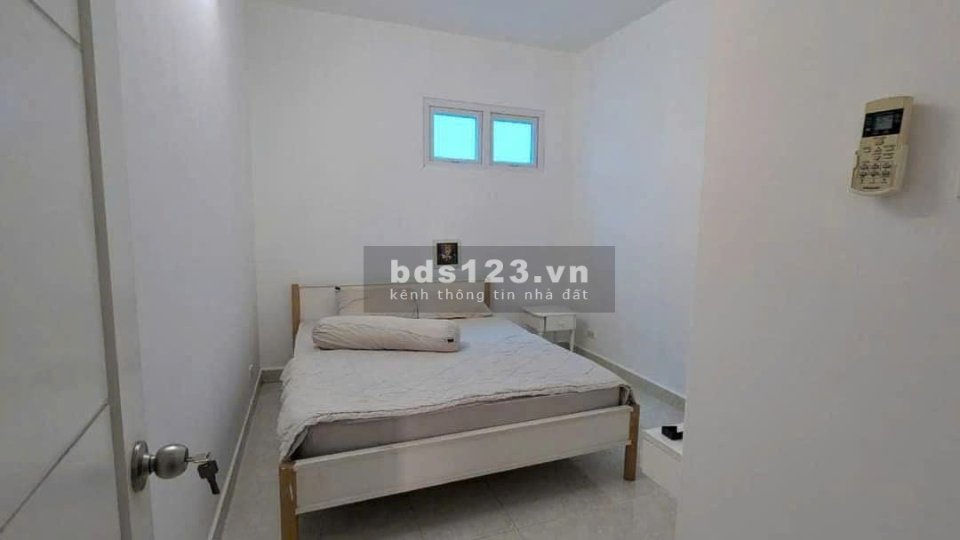 Lotus Garden, Trịnh Đình Thảo, Tân Phú: Rộng 72m2, 2p, 2wc, Nt, 9.5tr