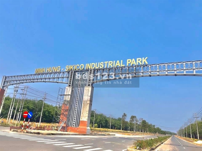 (3 Sào 3.086m) 2 MT QL 14 Vào, Ngay chợ Giá 960TR/Sổ HR, Nhà Hiện Hữu,Gần Sát KCN, Tách 3 Sổ