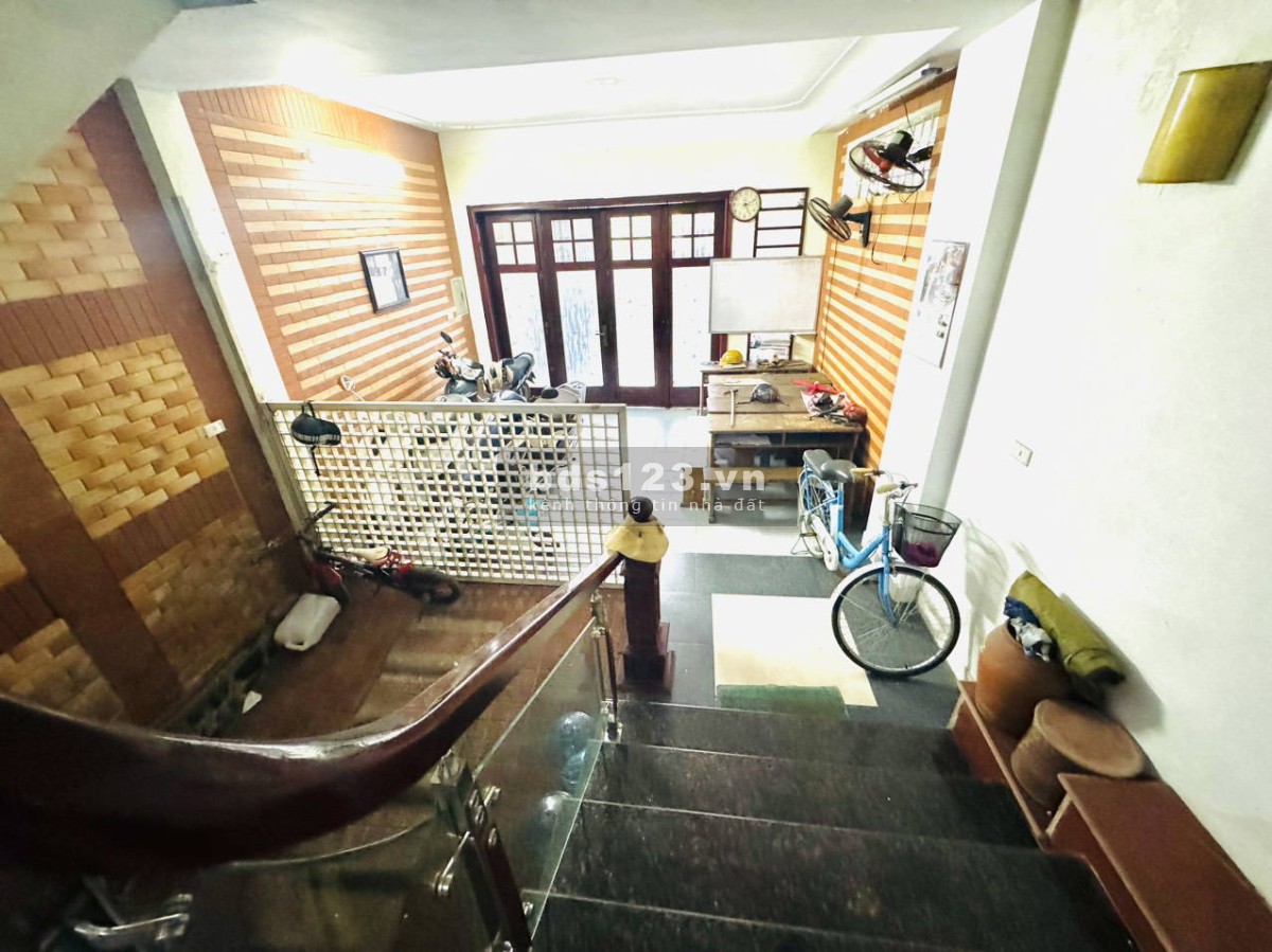 Lô góc, ô tô tránh, kinh doanh, văn phòng, vị trí cực đỉnh. DT 73m², giá chỉ 16.8 tỷ, LH: 0834180368