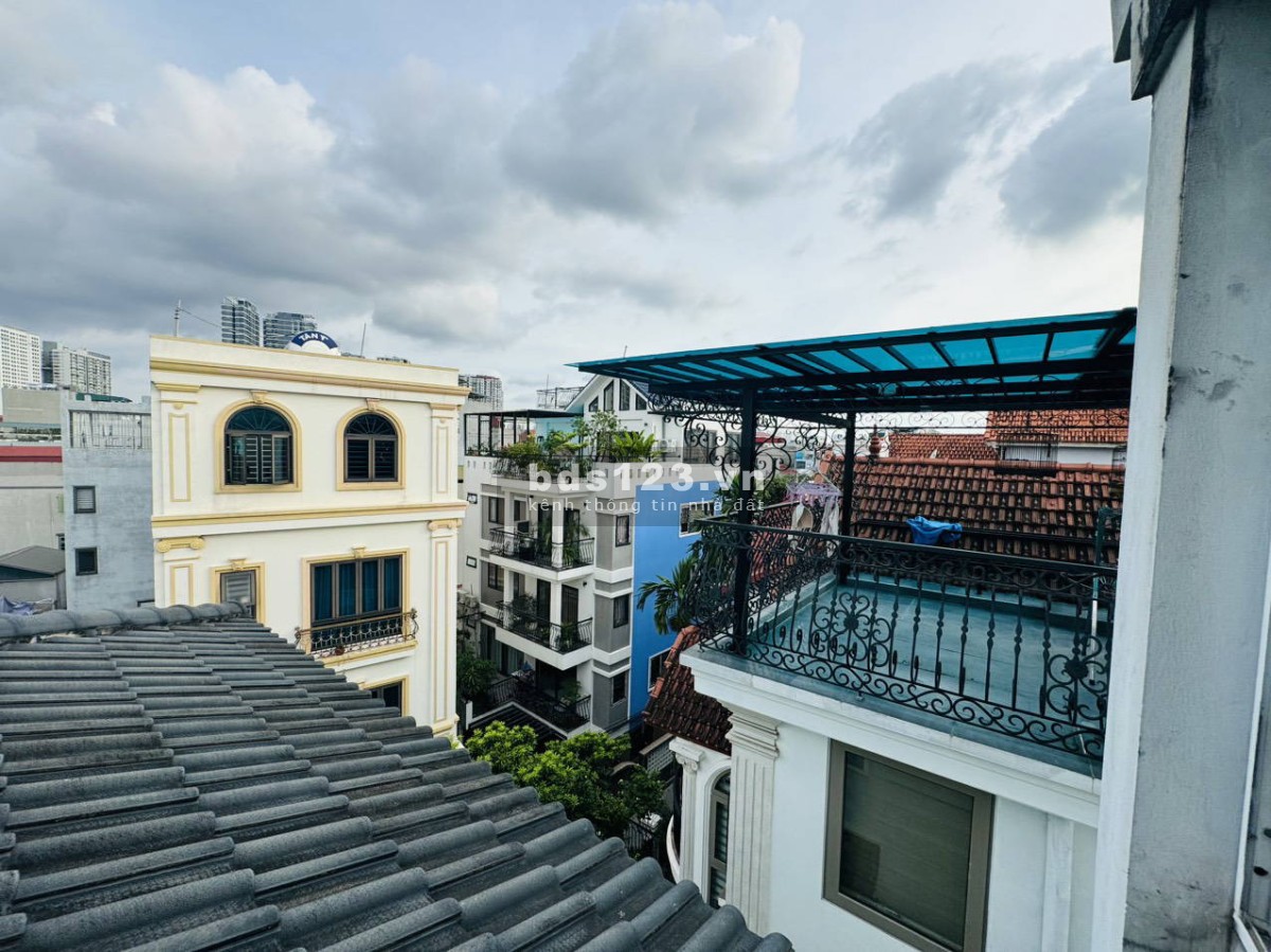 Lô góc, ô tô tránh, kinh doanh, văn phòng, vị trí cực đỉnh. DT 73m², giá chỉ 16.8 tỷ, LH: 0834180368