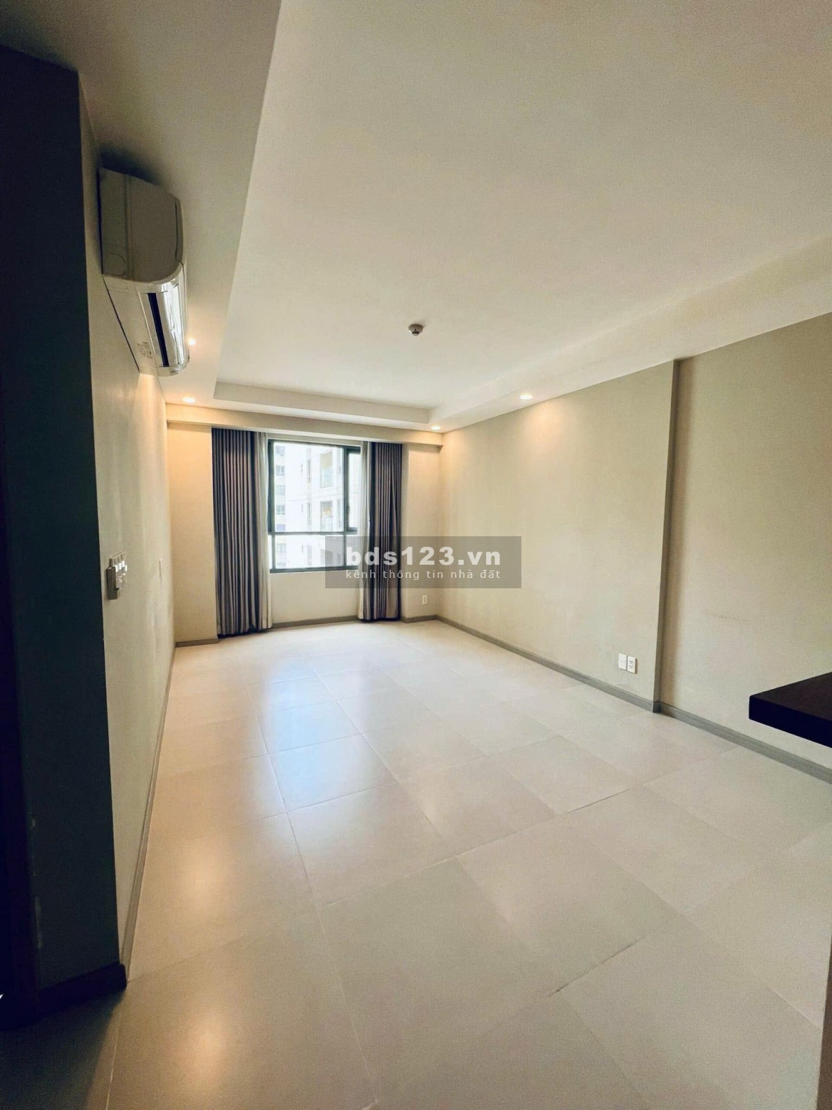 Resgreen Tower, Tân Phú: 70m2, 2p ngủ, 2wc, 9tr, Không Nt