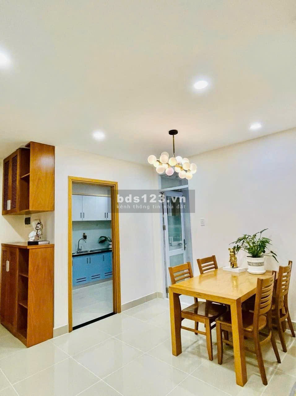 Oriental Plaza, Âu Cơ, Tân Phú: 12tr/th, 85m2, 2pn 2wc, full NT