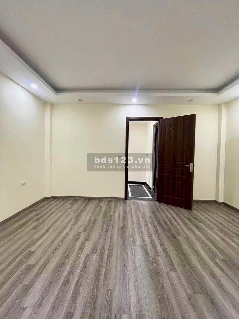 Bán nhà trong đê gần KĐT Đô Nghĩa Hà Đông