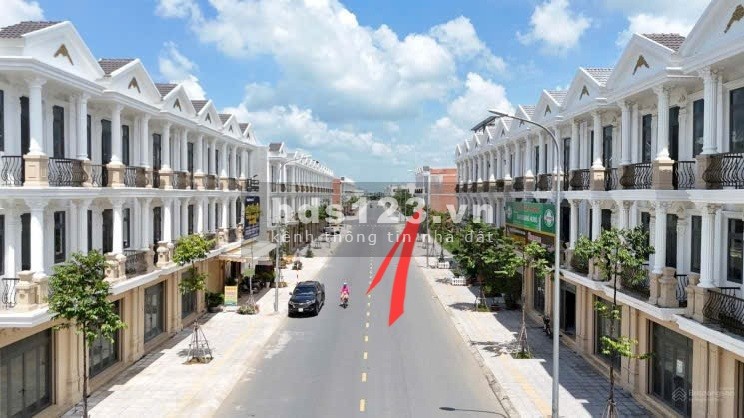 Nhà KDC đường Nguyễn Trọng Dân, P.4 Tp Gò Công, 115m2 2 lầu + ST, 4 phòng, Sổ hồng riêng hoàn công