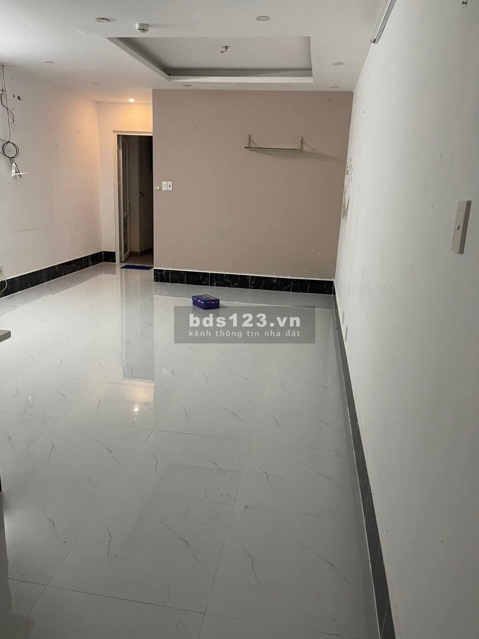 Căn hộ 8x Đầm Sen cần bán. Căn hộ 1 phòng ngủ - 45m2, giá bán 1.620 tỷ. Gọi 0384015896 xem nhà