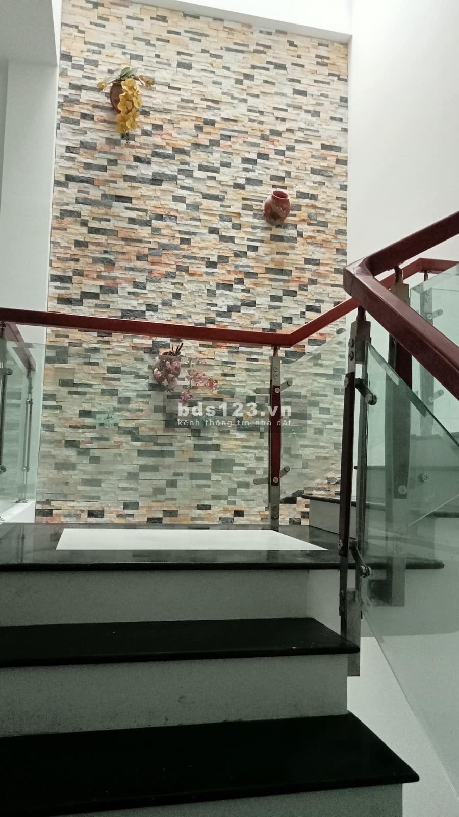 Nhà 3 tầng MT đường 10m2 sát Nguyễn Hữu Thọ (100m2) chỉ 6 t.ỷ xx