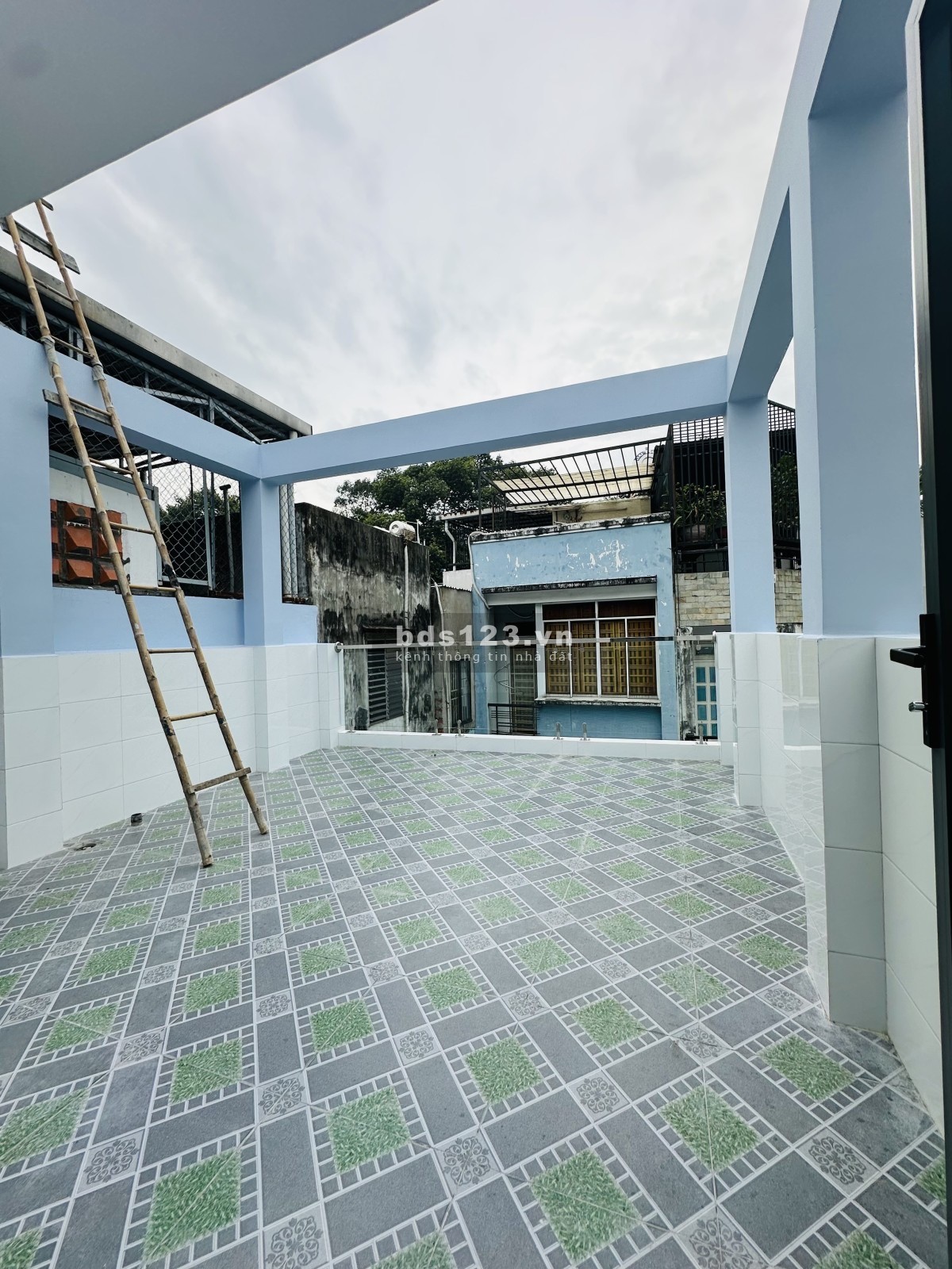 Bán nhà quận 11 - Gần mặt tiền - Nhà mới 4 tầng đúc btct - Nở hậu cực tốt - Chỉ 5.3 tỷ