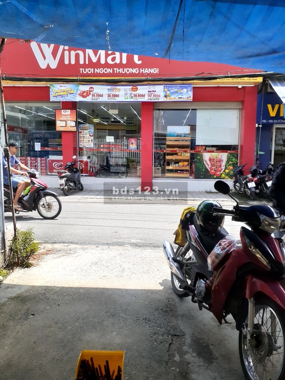 Cho thuê mặt bằng kinh doanh 180m2 đối diện với siêu thị Winmart gia 9 trieuTăng Nhơn Phú B. Quận 9