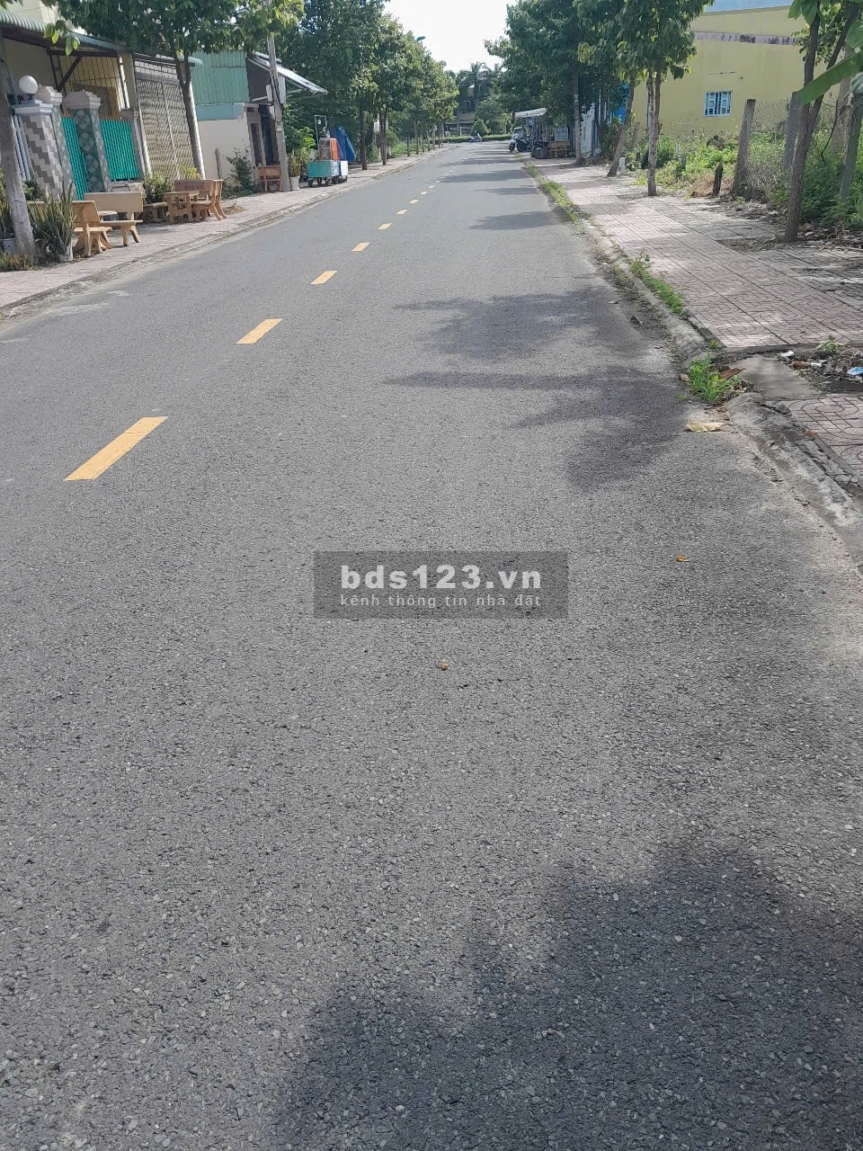 Bán đất thổ cư mặt tiền đường nhựa tại Thị Trấn Tân Hoà Gò Công Đông Tiền Giang, 90m2 sổ riêng