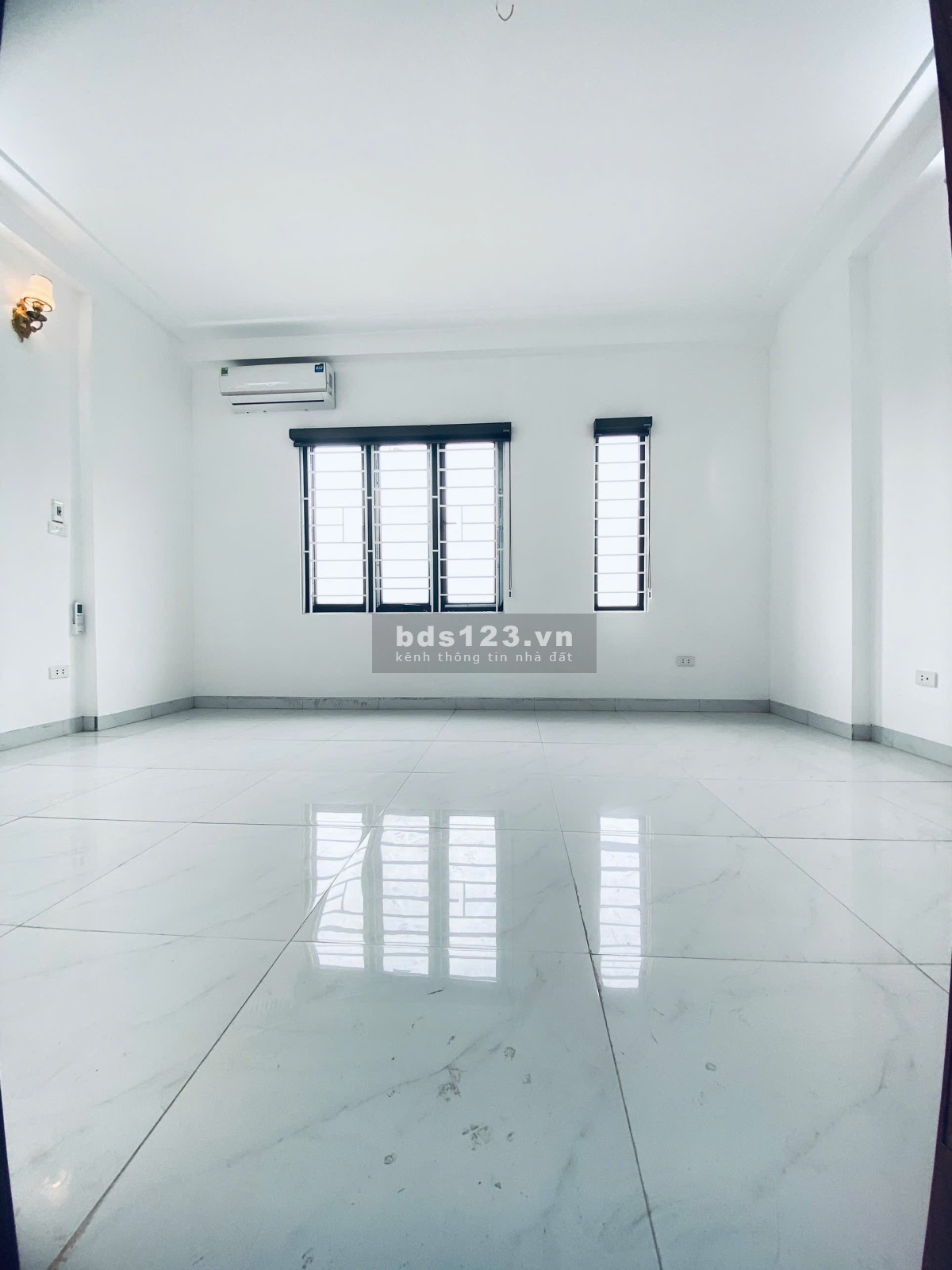 Bán căn nhà 4 tầng Biên Giang Hà Đông vào ở được ngay