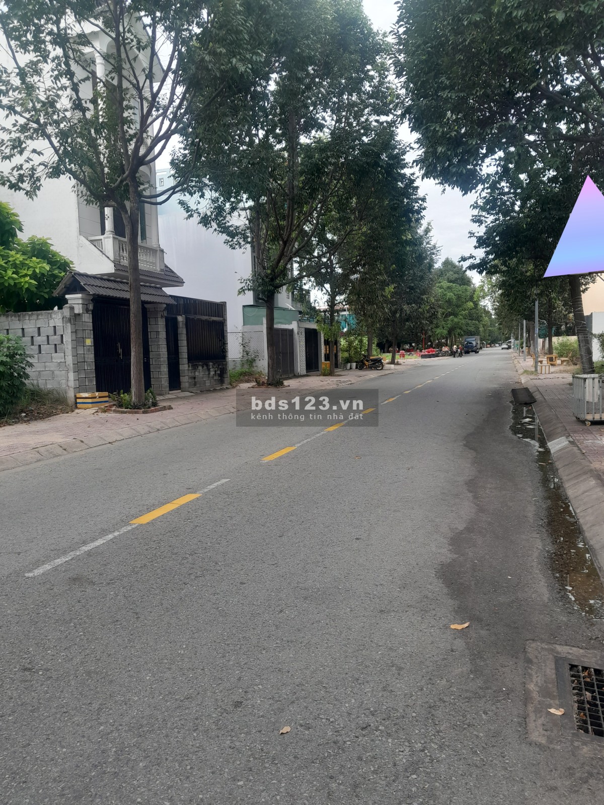 Bán đất KDC Trương Định, Phường 5, Thành Phố Gò Công. 112,5m2 đã sổ riêng rồi, 2,35 tỷ thương lượng