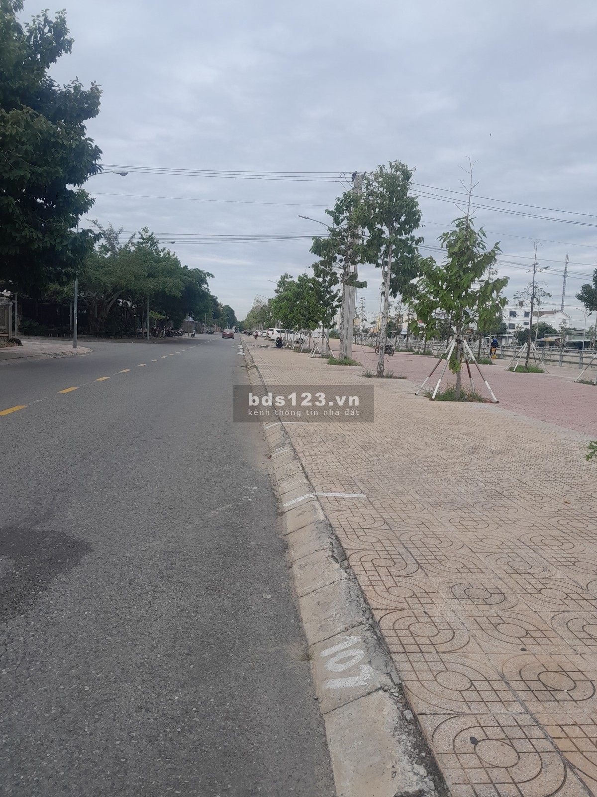 Bán đất KDC Trương Định, Phường 5, Thành Phố Gò Công. 112,5m2 đã sổ riêng rồi, 2,35 tỷ thương lượng
