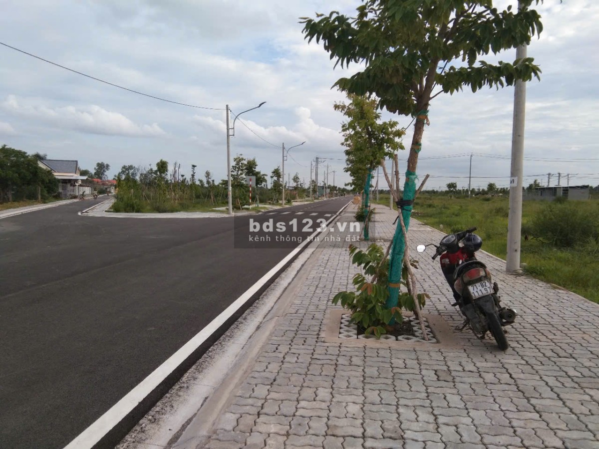 Có 2 nền tái định cư Phú Thuận, full thổ cư