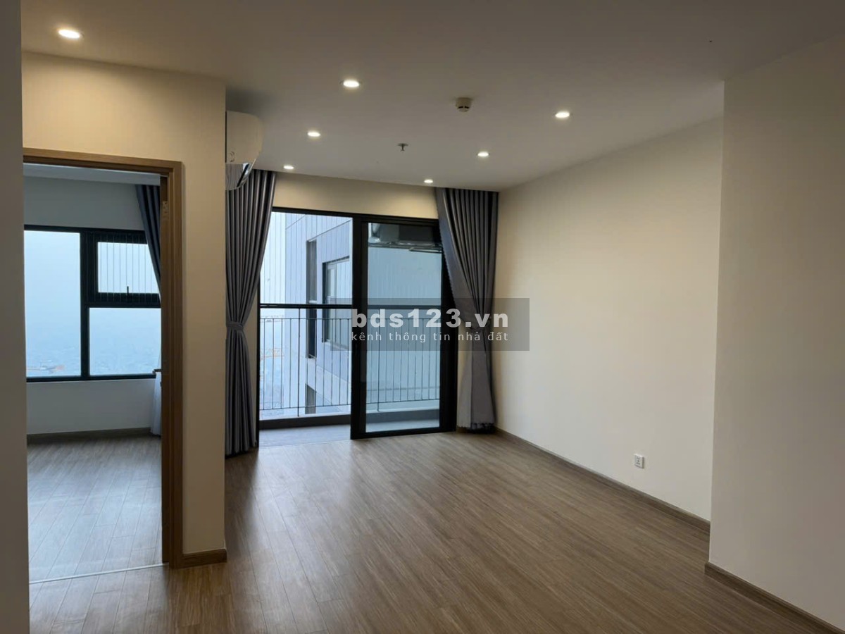 0941805635 Chính chủ cần bán căn 1PN+1 tòa SA3 tầng cao giá 2 tỷ 950