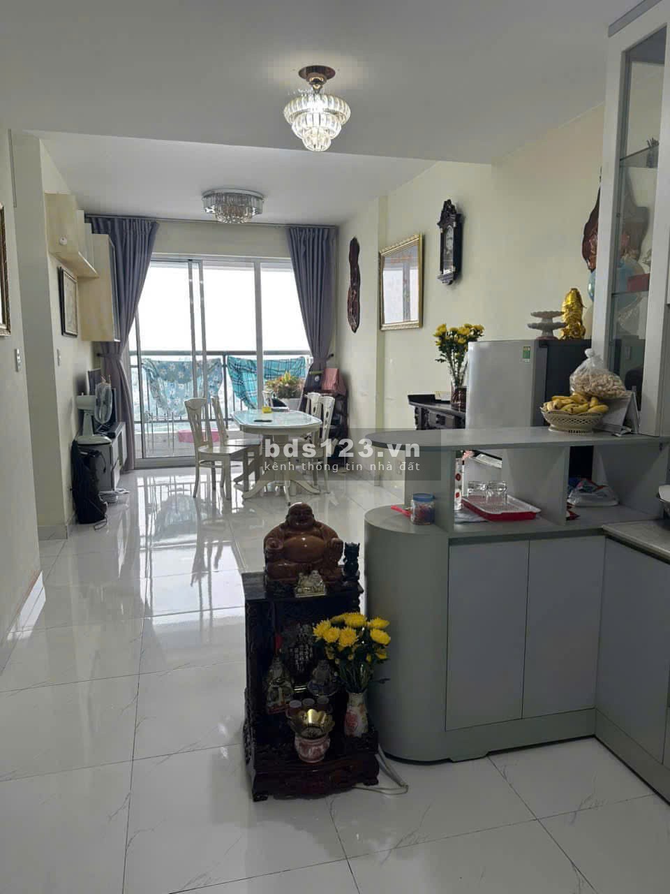 Chung cư 590, CMT8, P11, Q3, 58m2, Nội thất, 10tr/tháng.
