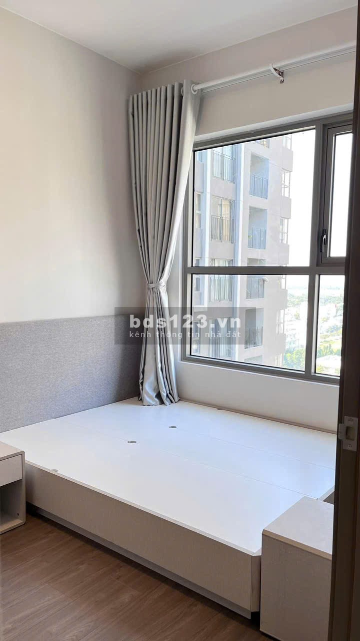 Chung cư Newton, Trương Quốc Dung, Phú Nhuận: 18tr/th, 2p ngủ, 79m2