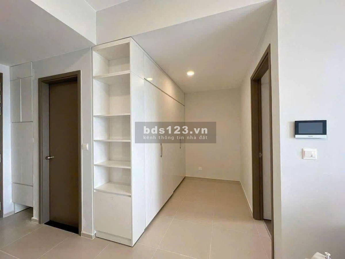 Chung cư Newton, Trương Quốc Dung, Phú Nhuận: 18tr/th, 2p ngủ, 79m2