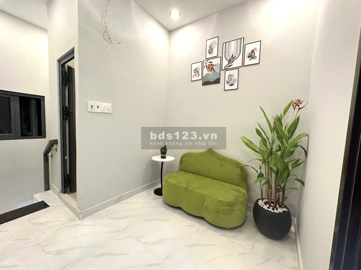 Bán nhà quận 6 - Nhà xây mới tinh - Nhà nở hậu cực đẹp - Giá sinh viên - 4.6 T