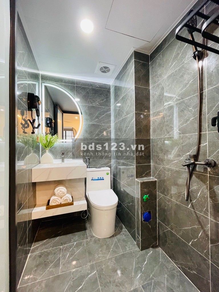 Đầu tư an toàn, 6 tầng thang máy, 2 thoáng, phân lô ôt tránh Cầu Giấy, dòng tiền hơn 800 triệu/