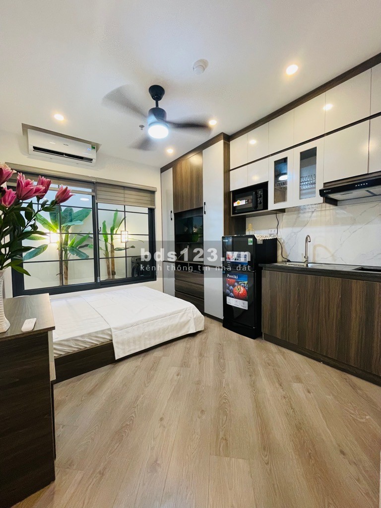 Đầu tư an toàn, 6 tầng thang máy, 2 thoáng, phân lô ôt tránh Cầu Giấy, dòng tiền hơn 800 triệu/
