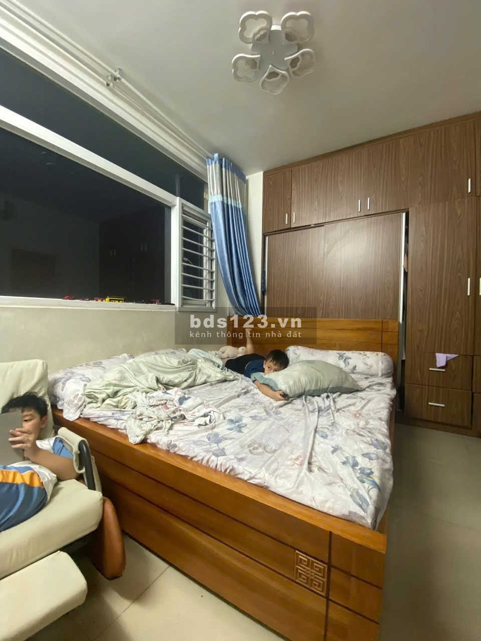 Chung cư Miếu Nổi, Vũ Huy Tấn, BT: 9tr5/th, 1pn rộng, 1wc 57m2