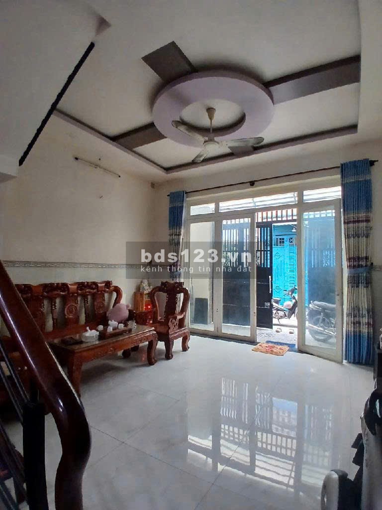Bán nhà Liên Khu 5-6, BHH B, 3 tầng, HXH, Diện tích 5*11, giá chỉ 4.2 tỷ (TL)