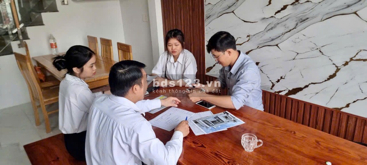 Chính chủ bán đất thổ cư sổ riêng - 850TR - Cách Biên Hòa 5P - Bank cho vay