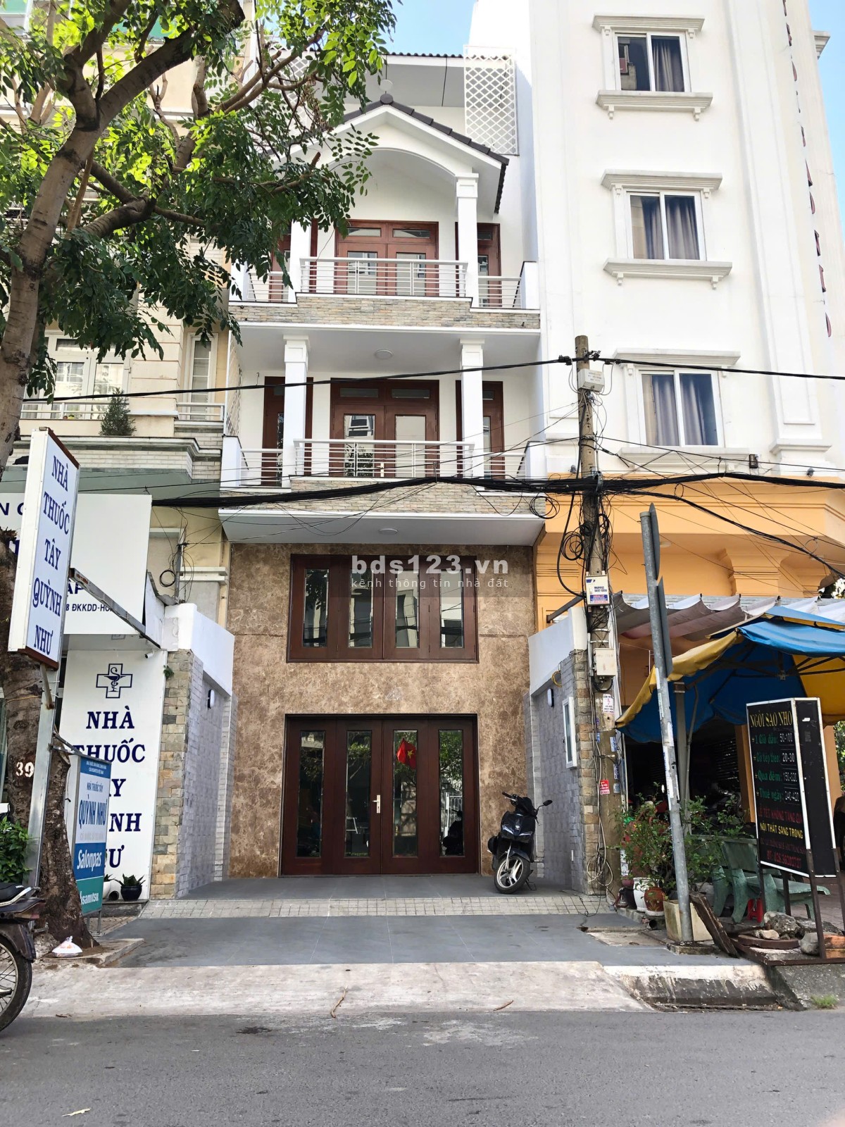 Cho thuê nhà MT đường 24m khu Trung Sơn. DT 5x20m, 5 lầu sân thượng, có 9PN lớn giá 58tr/tháng