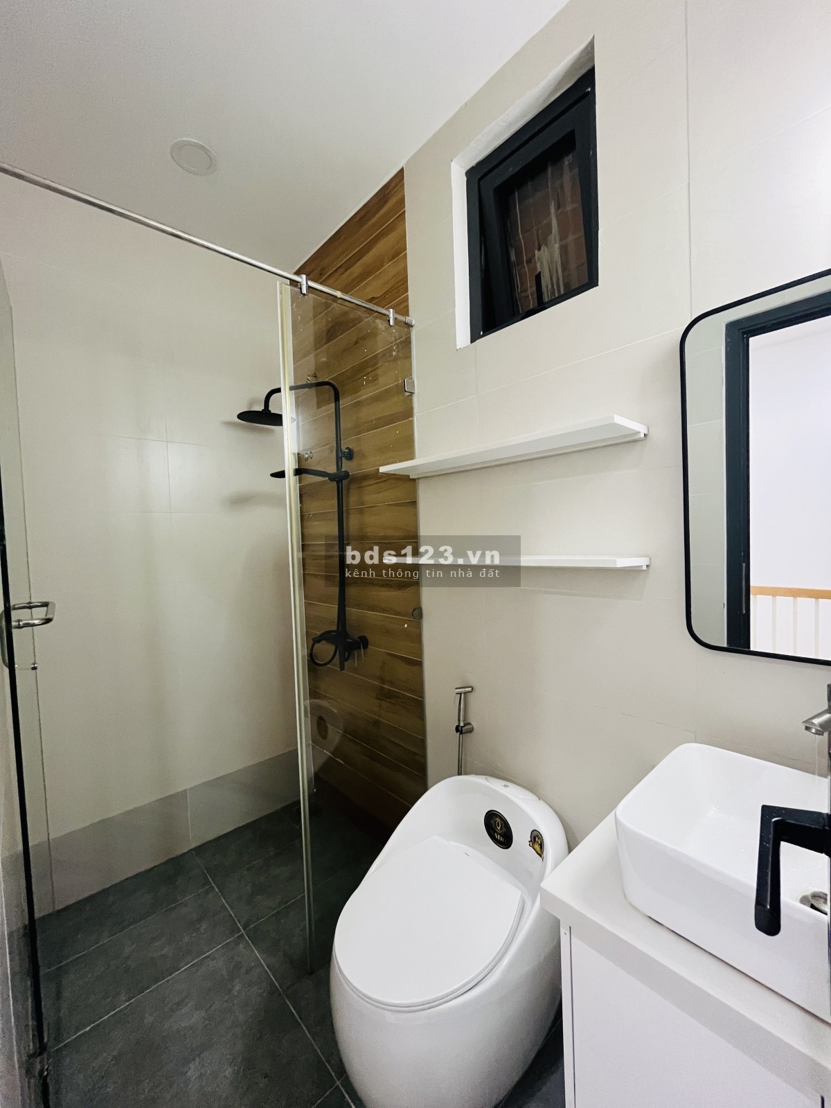 Chủ gấp bán nhà tại đường số 2, Trường Thọ, Thủ Đức, 63m2, Giá 6 Tỷ3